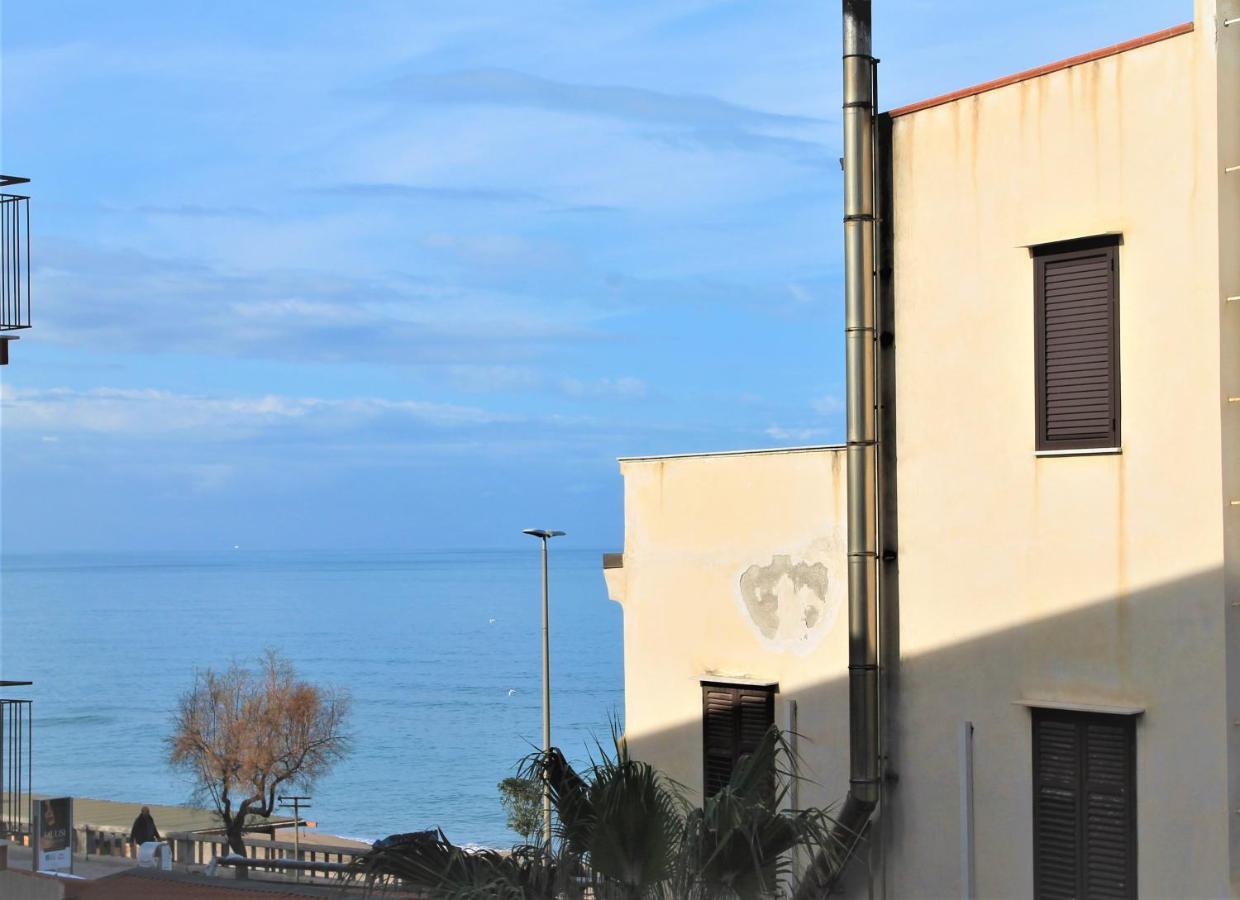 Dea Seaview Apartman Cefalù Kültér fotó
