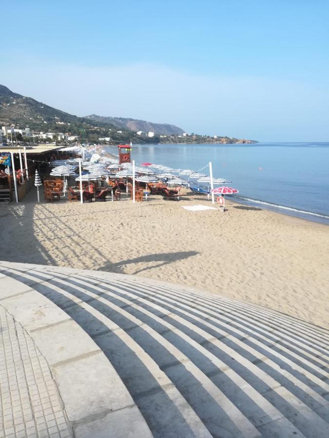 Dea Seaview Apartman Cefalù Kültér fotó